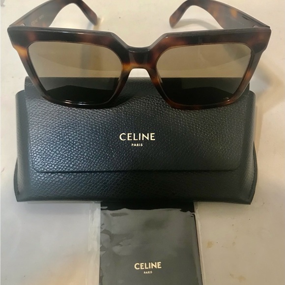 Celine New square tortoise sunglasses for sale - Picture 3 of 7